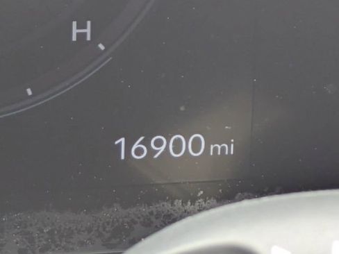 Used 2025 Hyundai Kona SEL FWD image 31