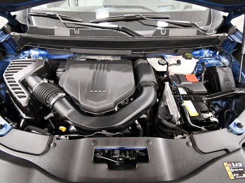 Used 2024 GMC Acadia Denali FWD image 12