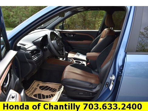 Used 2025 Subaru Forester Touring AWD/4WD image 26