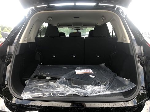 New 2026 Nissan Rogue S image 15