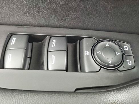 Used 2024 Chevrolet Blazer Premier w/ Driver Confidence II Package FWD image 12