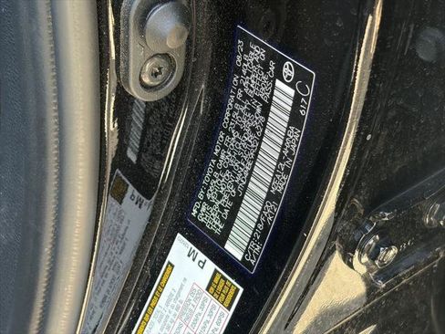 Certified 2024 Toyota Corolla SE FWD image 13