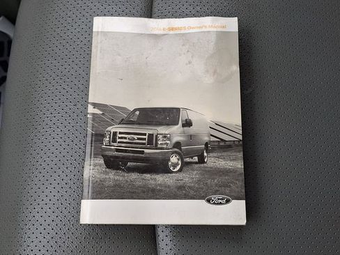 Used 2014 Ford E-150 and Econoline 150 w/ Power Group RWD image 24