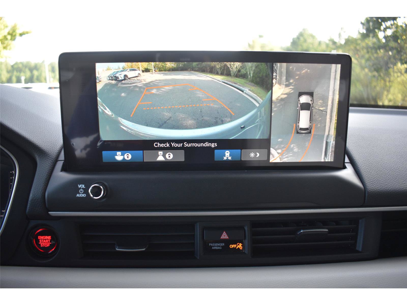 New 2026 Honda Pilot Touring image 15
