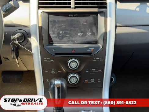Used 2011 Ford Edge SEL w/ 201A Rapid Spec Order Code AWD/4WD image 11
