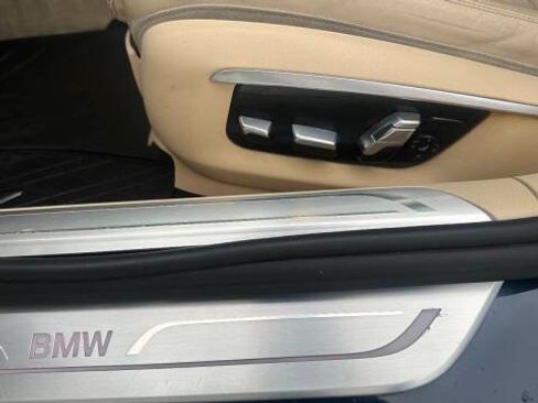 Used 2016 BMW 750i xDrive AWD/4WD image 18