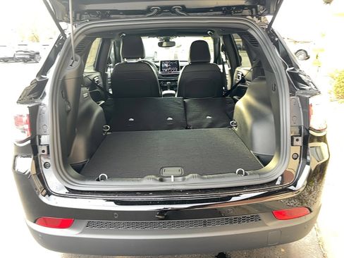 New 2026 Jeep Compass Limited image 13