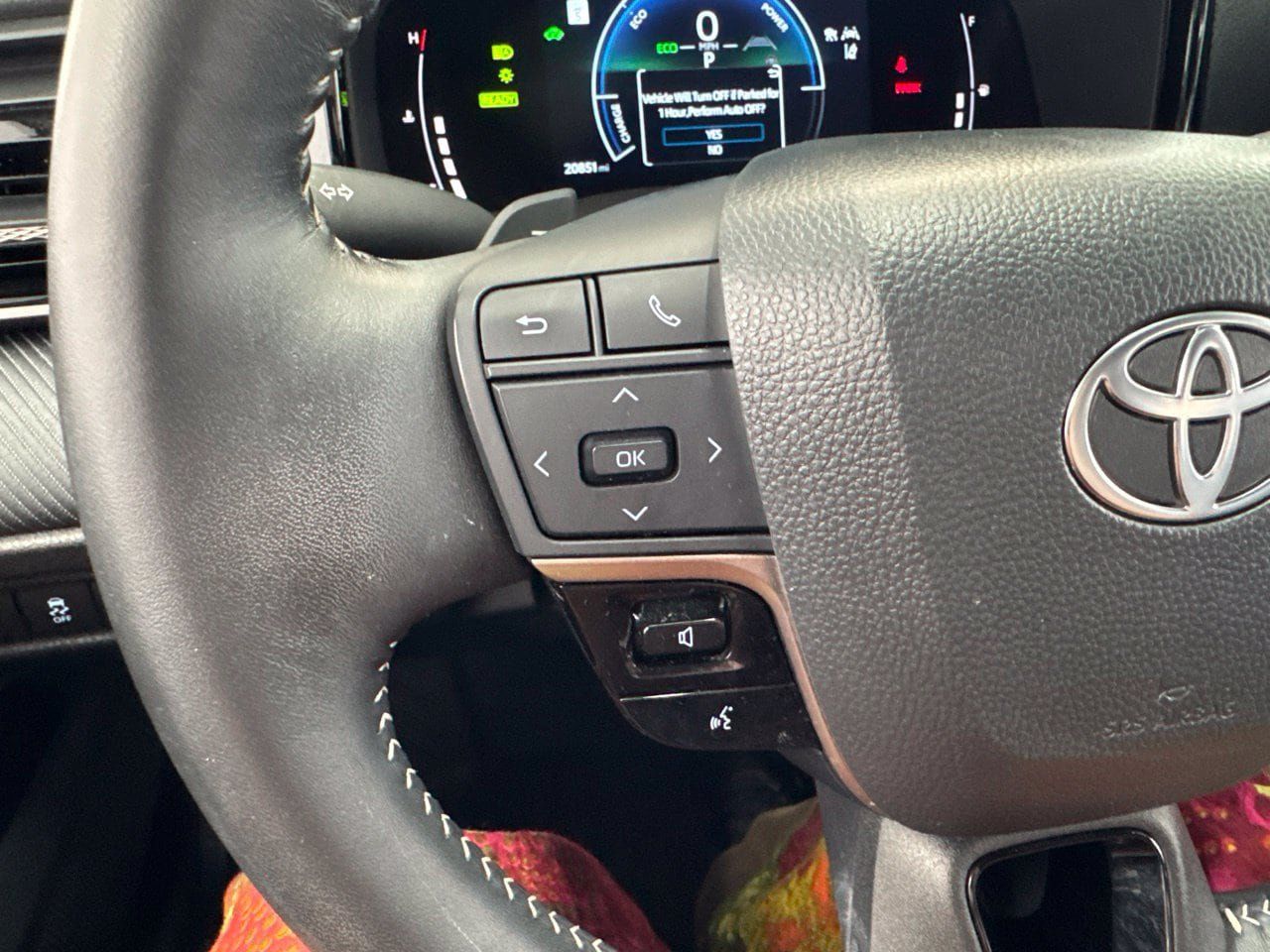 Used 2026 Toyota Camry SE w/ Multimedia Upgrade Package FWD image 18