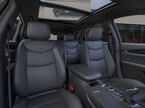 New 2025 Cadillac XT5 Premium Luxury image 16