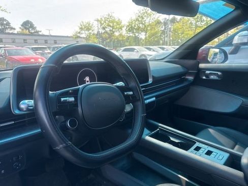 Used 2024 Hyundai Ioniq 6 SEL image 11