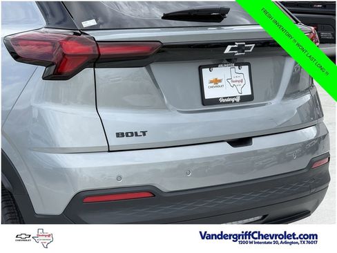 New 2027 Chevrolet Bolt LT w/ Comfort Package FWD image 6