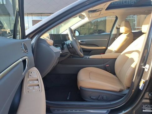 New 2026 Hyundai Sonata Limited FWD image 13