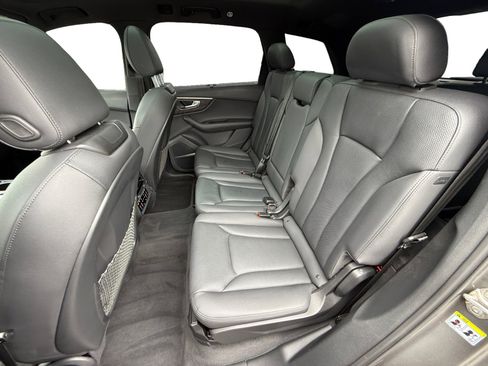 Used 2023 Audi Q7 3.0T Premium Plus w/ Premium Plus Package image 16