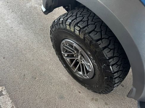 Used 2019 Ford F150 Raptor w/ Equipment Group 802A Luxury AWD/4WD image 33