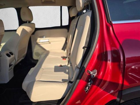 Certified 2021 Mercedes-Benz GLB 250 image 19