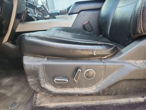 Used 2015 Ford F150 Lariat AWD/4WD image 16