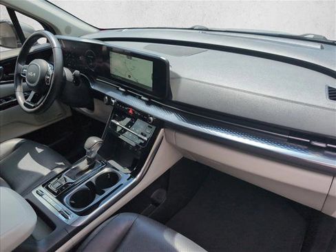 Used 2024 Kia Carnival SX Prestige FWD image 24