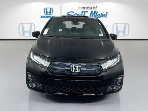 Certified 2025 Honda Odyssey Sport-L image 2