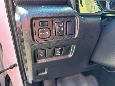 Used 2017 Toyota 4Runner TRD Pro AWD/4WD image 12