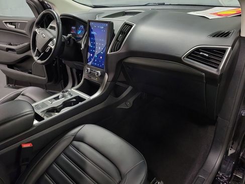 Used 2022 Ford Edge SEL w/ Convenience Package AWD/4WD image 22