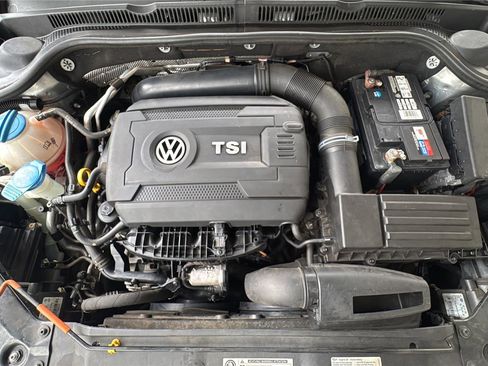 Used 2014 Volkswagen Jetta SE FWD image 9
