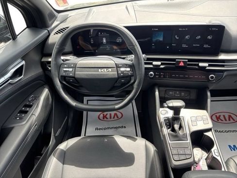 Certified 2026 Kia Sportage X-Line AWD/4WD image 13