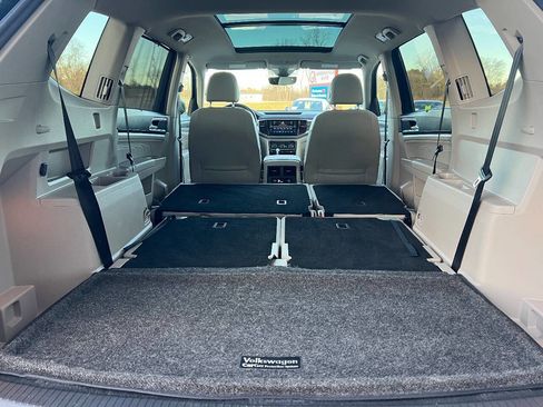 Used 2021 Volkswagen Atlas SEL w/ MDO Package (Bench Seat) image 27