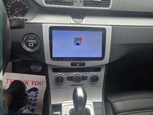 Used 2013 Volkswagen CC Sport image 12