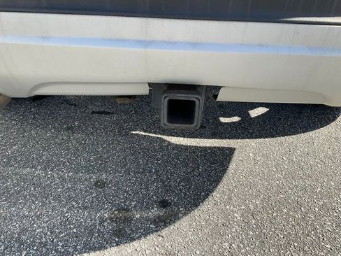 Used 2013 Ford Escape Titanium w/ Class II Trailer Tow Pkg image 9