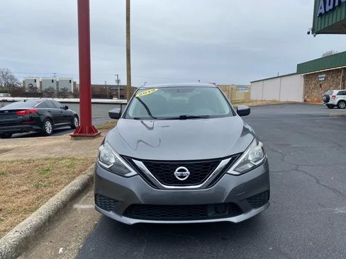 Used 2019 Nissan Sentra S FWD image 2