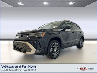 New 2026 Volkswagen Taos SE video 1