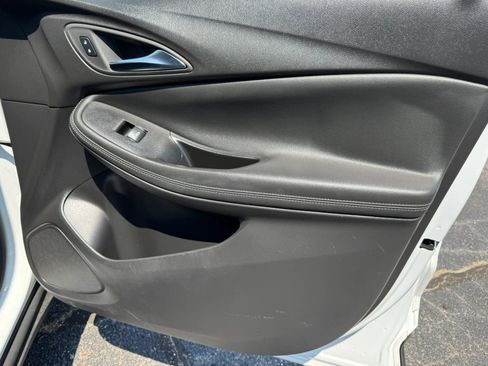 Used 2024 Buick Encore GX Preferred FWD image 15