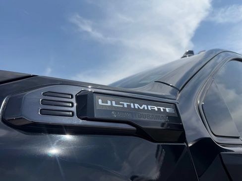 Used 2024 GMC Sierra 2500 Denali Ultimate AWD/4WD image 39