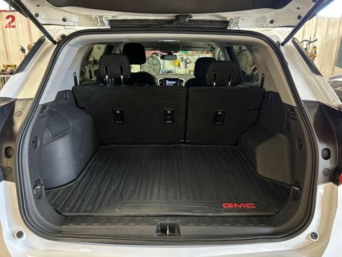 Used 2018 GMC Terrain SLE w/ Driver Convenience Package AWD/4WD image 24