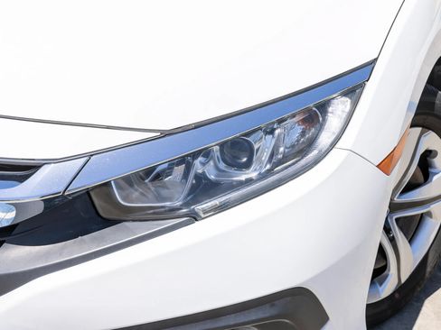 Used 2018 Honda Civic LX image 8