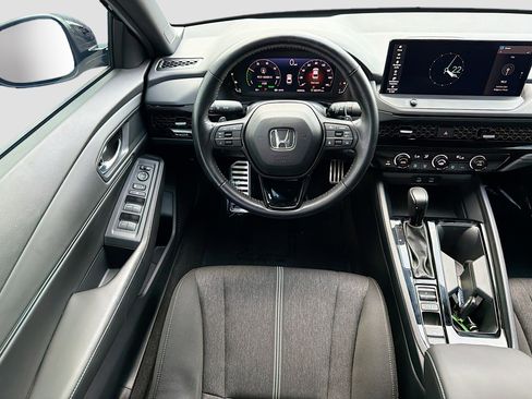 Used 2024 Honda Accord Sport image 15