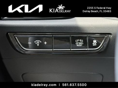 New 2026 Kia Niro LX FWD image 24