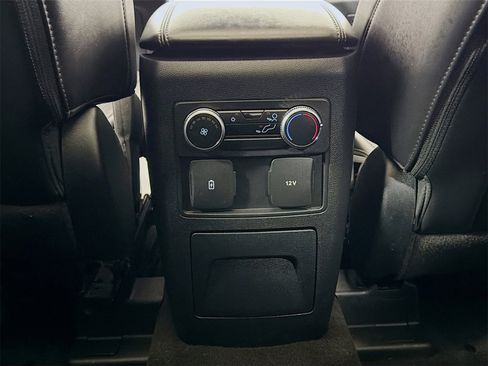 Used 2023 Ford Explorer XLT w/ Equipment Group 202A image 27