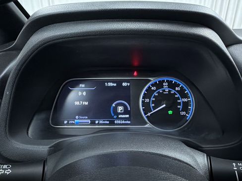 Used 2018 Nissan Leaf SV w/ SV All Weather Package FWD image 9