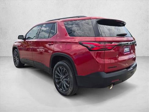 Used 2023 Chevrolet Traverse RS FWD image 8