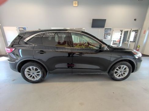 Certified 2022 Ford Escape SE AWD/4WD image 6