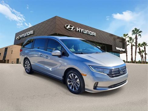 Used 2024 Honda Odyssey EX-L image 4