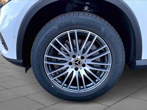 New 2026 Mercedes-Benz GLC 300 GLC 300 image 16