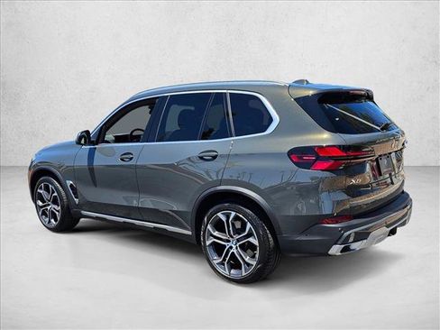 Used 2026 BMW X5 sDrive40i w/ Premium Package RWD image 8