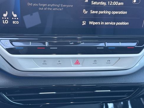 Used 2023 Volkswagen ID.4 Pro S Plus RWD image 23