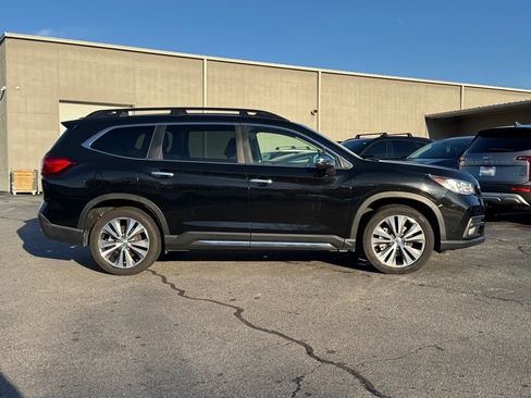 Used 2019 Subaru Ascent Touring w/ Popular Package #3 image 2