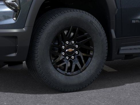 New 2026 Chevrolet Silverado EV LT w/ Plus Package AWD/4WD image 10