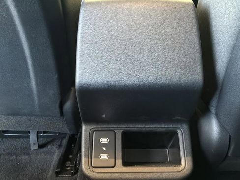 Used 2025 Kia K4 image 16