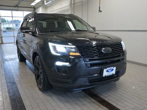 Used 2019 Ford Explorer Sport w/ Equipment Group 401A AWD/4WD image 17