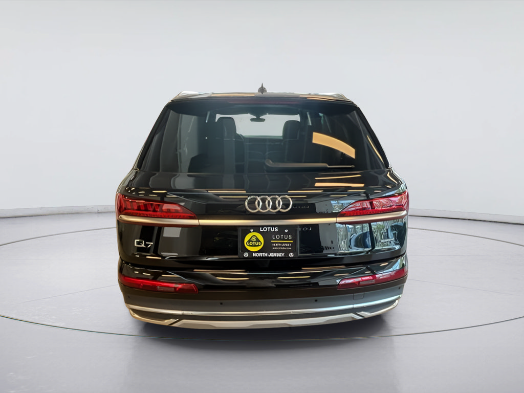 Used 2024 Audi Q7 2.0T Premium Plus AWD/4WD image 2